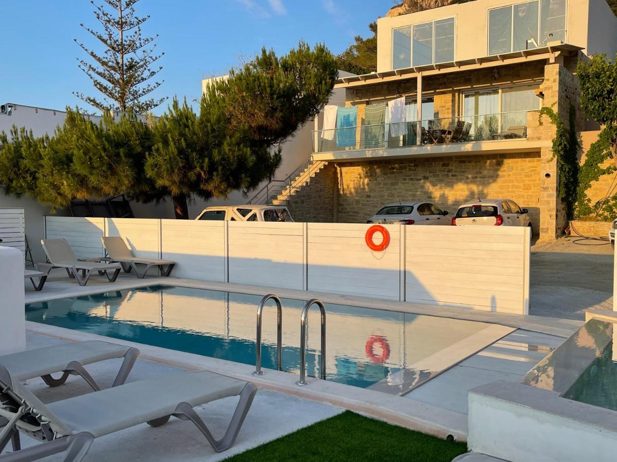 Villa Selini Luxury Apartment マタラ エクステリア 写真